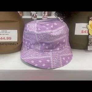 purple bandanna hat